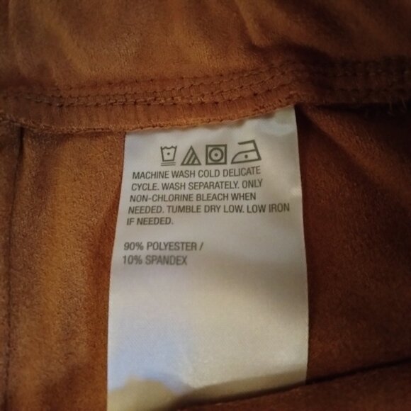 Faux Suede Midi Skirt by American West, Size Medium, NWT - Picture 12 of 13